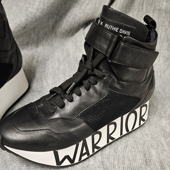 Disney Ruthie Davis Mulan Warrior 4 Platform Hight top sneaker 39 US 8.5 - Picture 4 of 10